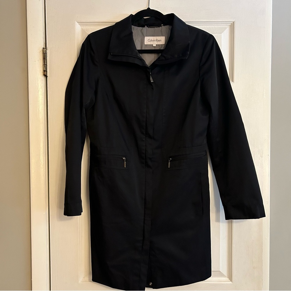 Calvin Klein Women's Black Midi zipup Rainjacket size Small